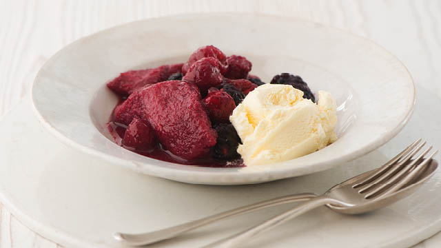 Summer-Recipes_640x360_Web-Image-SummerPudding.jpg