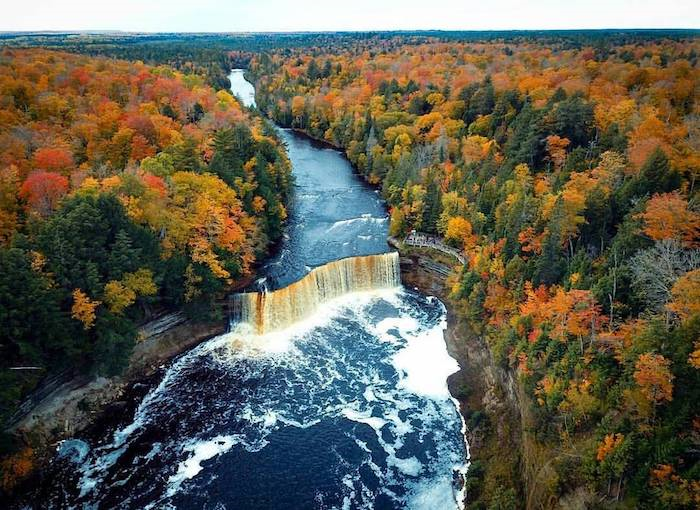 Tahquamenon%20Falls%20State%20Park.png